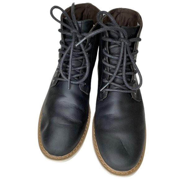 TOMS Black Leather Hillside Boot Gorpcore Minimalist Ankle Sz 9M